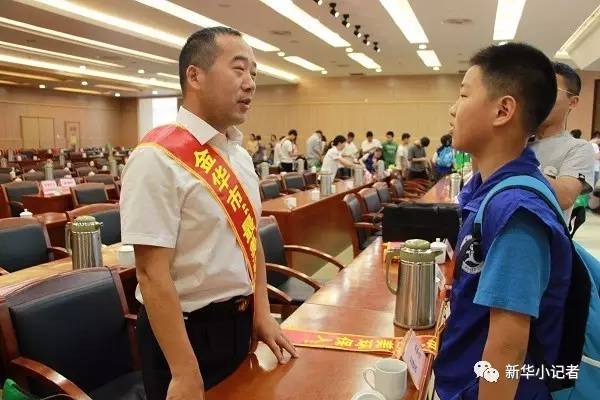 金华市人事局推动人才发展助力城市繁荣的最新动态